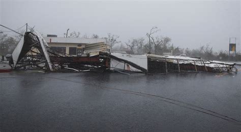 At Least One Dead As Hurricane Harvey Drenches Texas Coast At Least One Dead As Hurricane Harvey Drenches Texas Coast