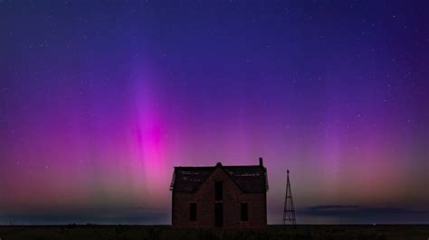 Wichita KS Northern Lights Guide